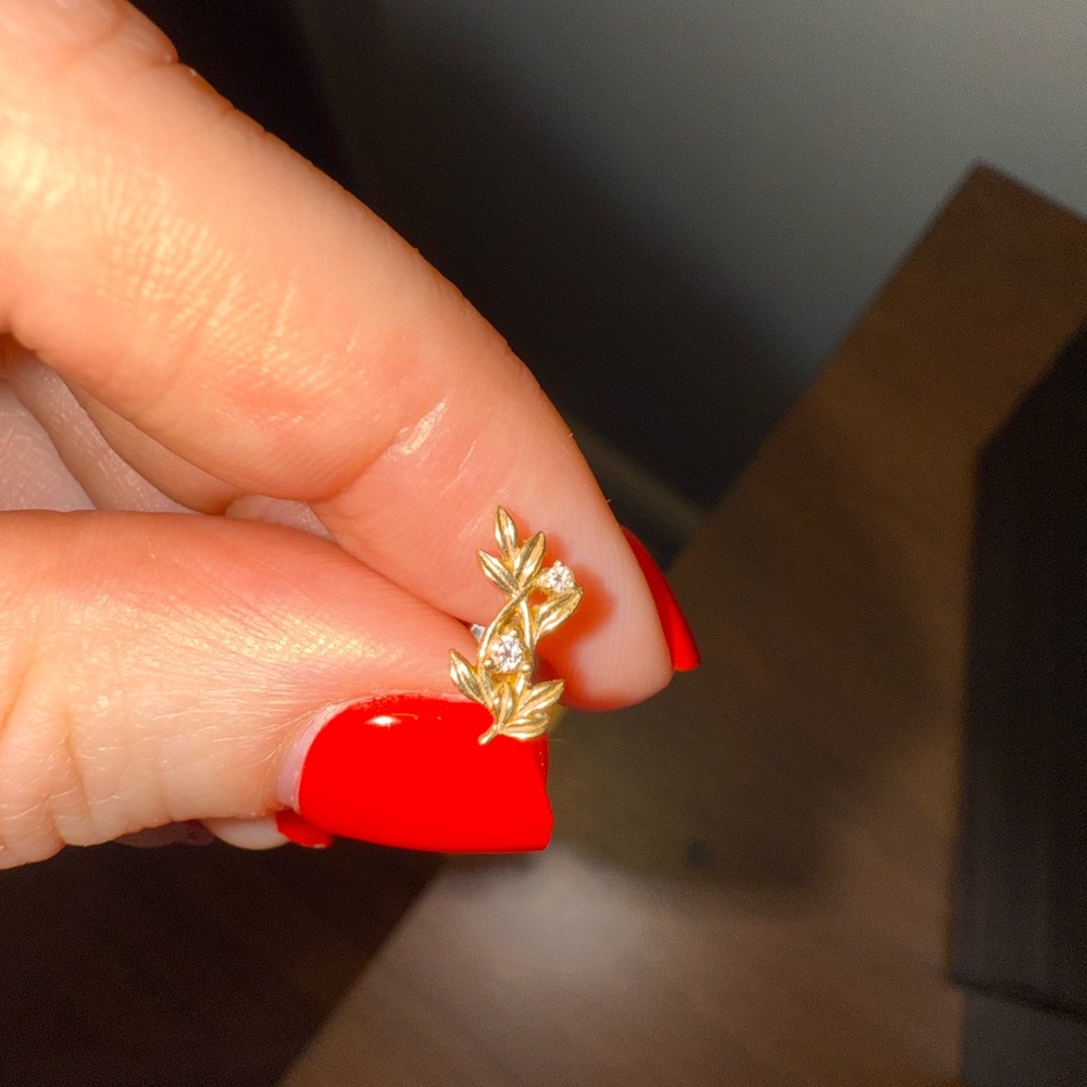 BVLA Jessamine Yellow Gold with Diamonds Threaded End - Picture 3 of 8